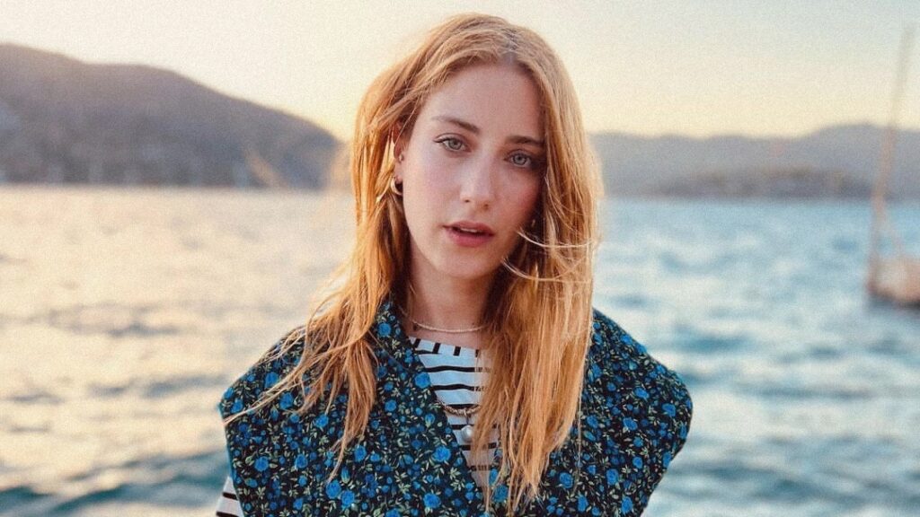 hazall kaya drama list