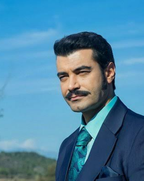 Murat Ünalmış Biography, Age, Series, Wife, Instagram, Height | Turkish ...