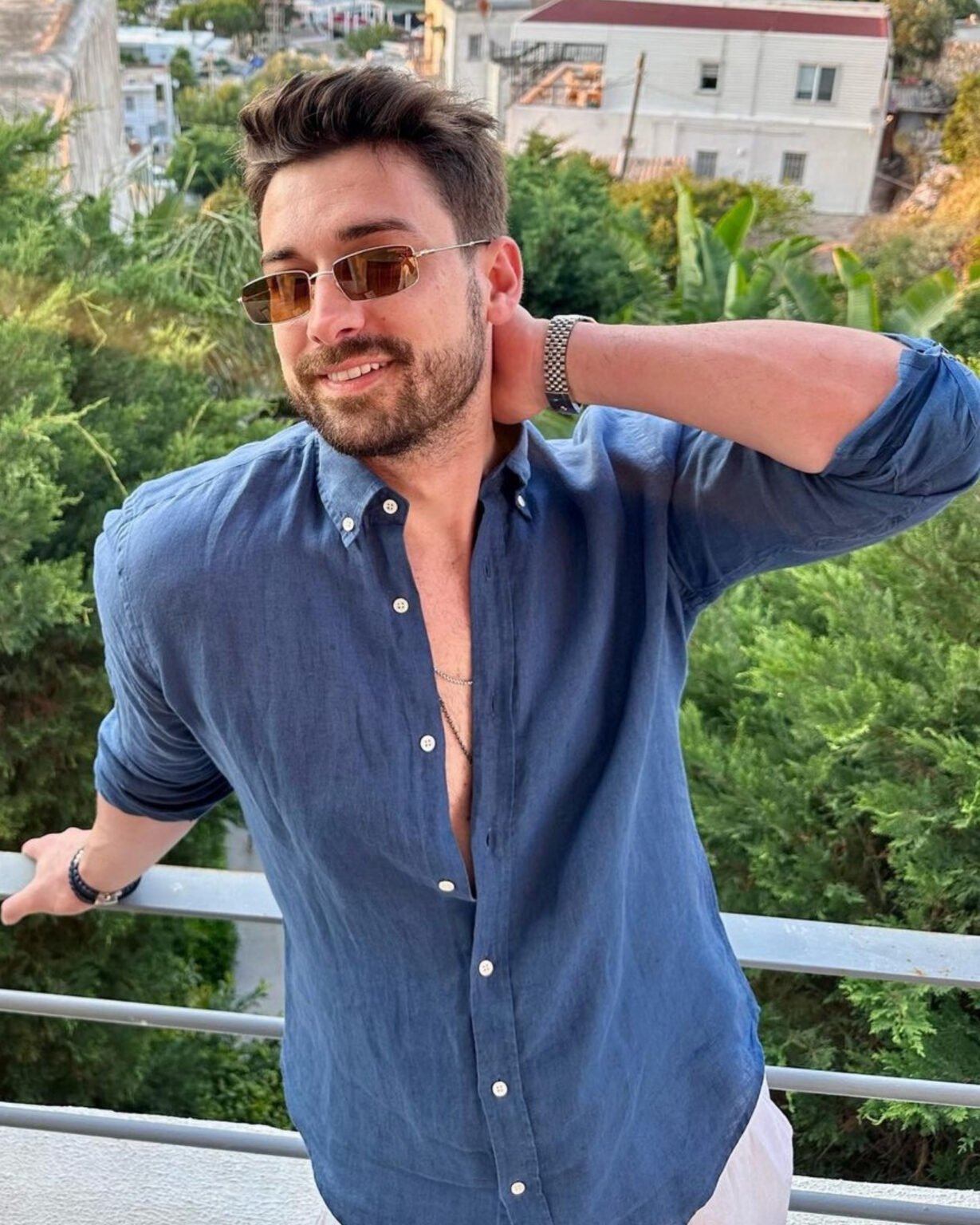 Alp Navruz Biography, Series, Height, Age, Parents, Instagram ...