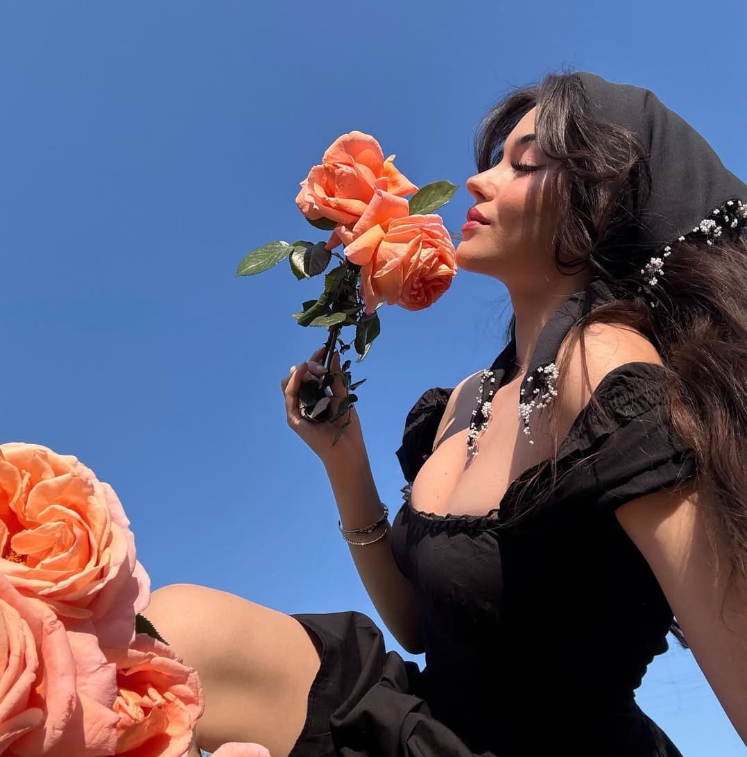 Aybüke Yılmaz Biography, Boyfriend, Series, Age, Height, Parents, Instagram