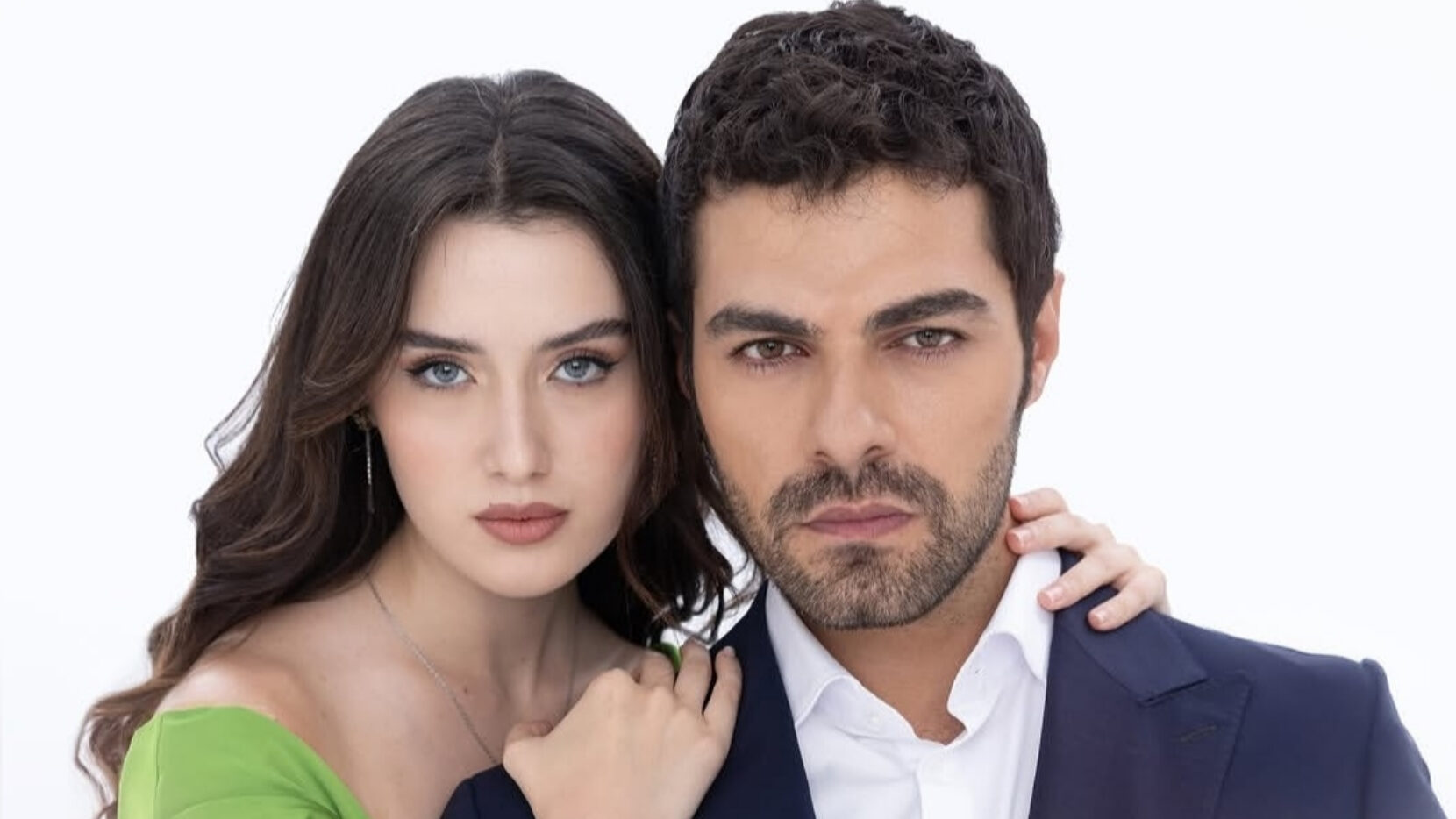 Gökberk Yıldırım ashalil and Cemre Arda as Zeynep in the series Winds of love also known as Ruzgarli Tepe.